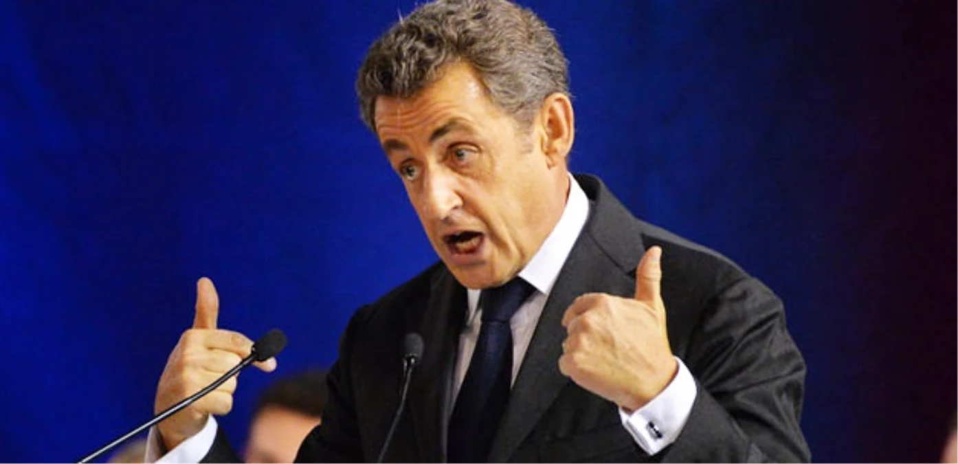Sarkozy, Fransa\'nın Göçmen Politikasını Eleştirdi
