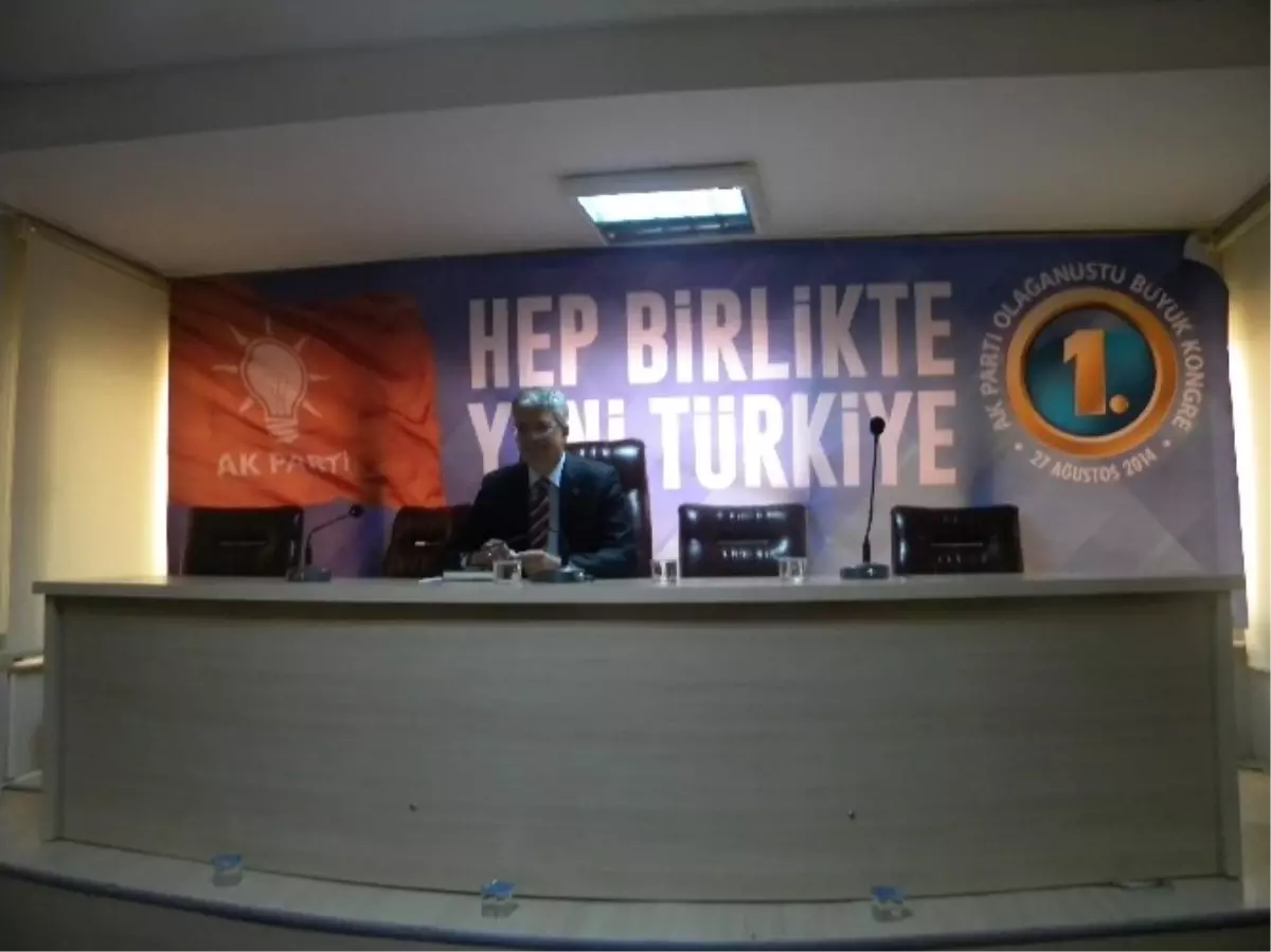 AK Parti Tekirdağ Medya ve Tanıtım Başkanlığı Görevine Yeni Başlayan Op. Dr. Hakan Sunal, Basınla...