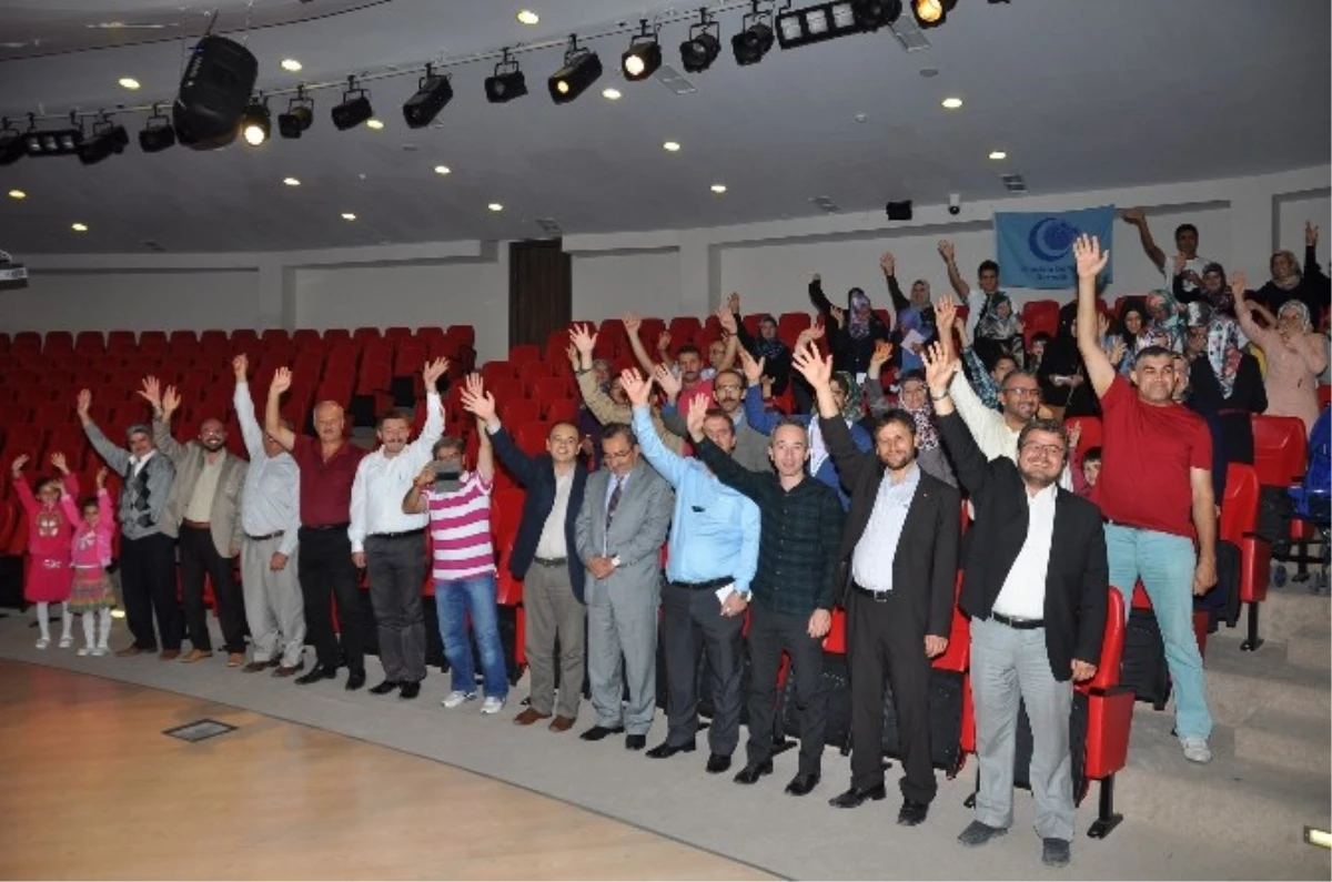 Anadolu Gençlik Derneğinden Kişisel Gelişim Semineri