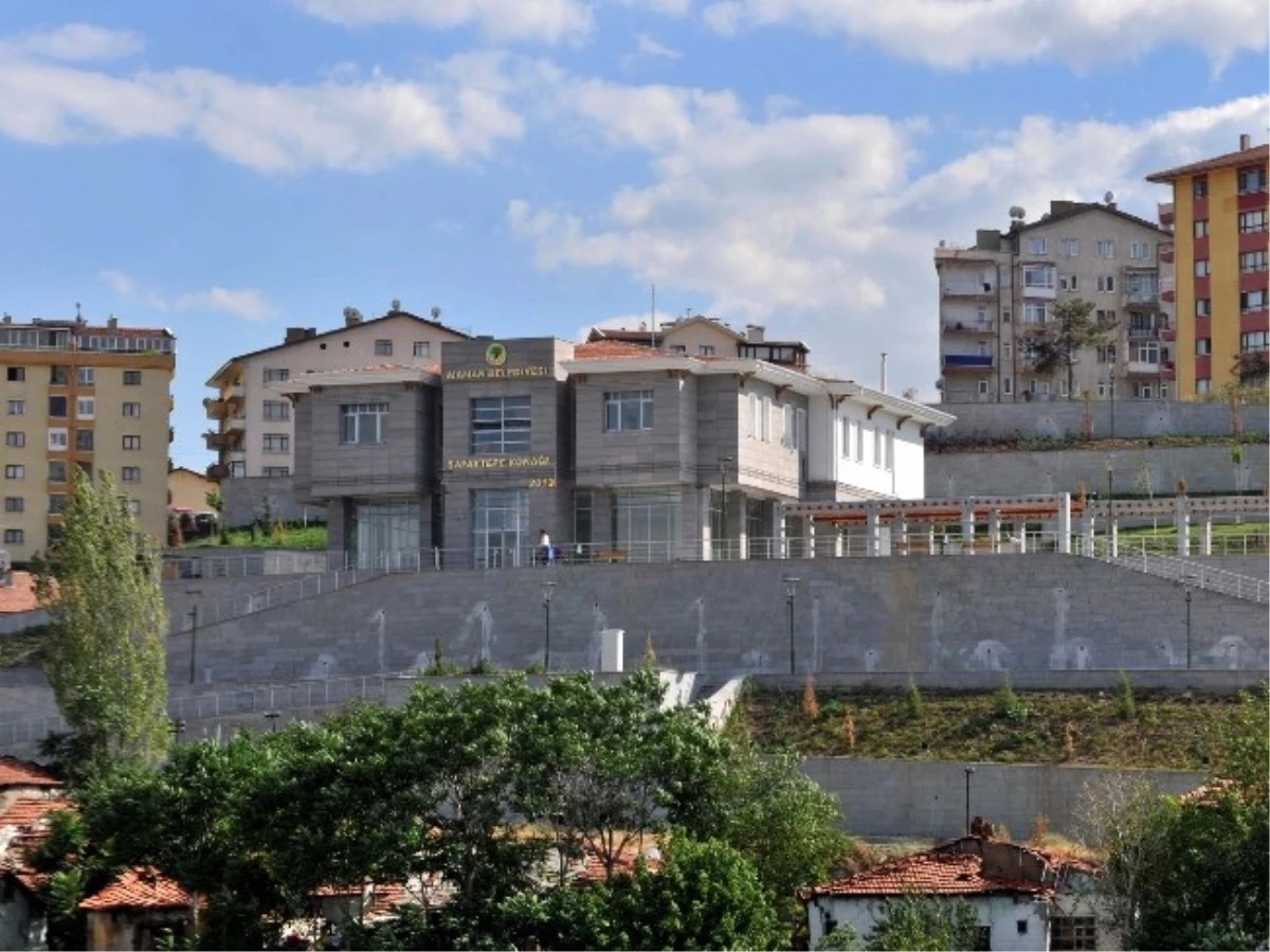 Şafaktepe Konağı Bilgi Evi ve Gençlik Merkezi Açıldı