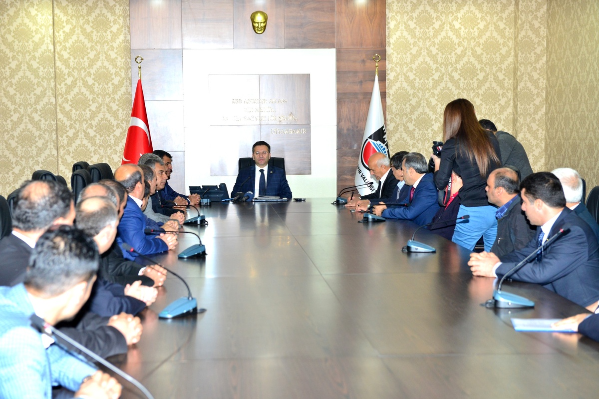 DESOB\'dan Vali Aksoy\'a \'Hayırlı Olsun\' Ziyareti