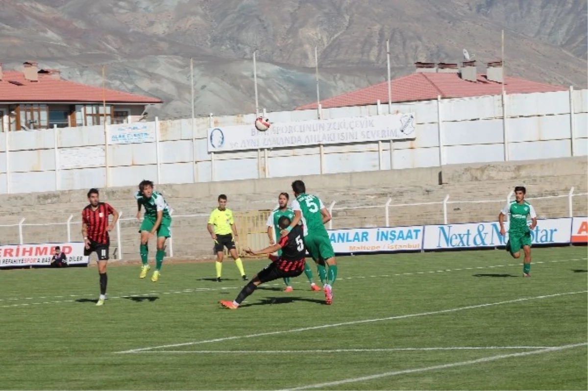 Erzincan Refahiye Spor Kendi Sahasında 2-0 Mağlup Oldu