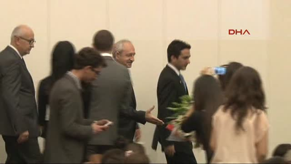 Kılıçdaroğlu: Davutoğlu ile Öcalan Arasında Görüşmeler Yapılıyor