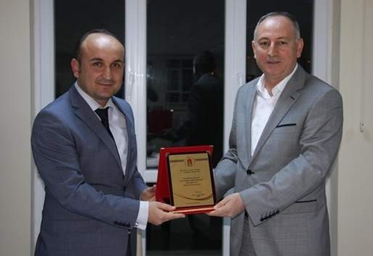 Prof. Dr. Türkoğlu\'na Veda Yemeği
