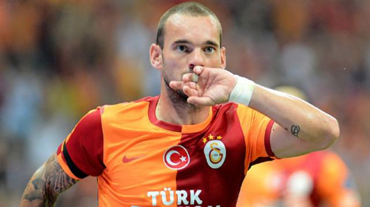Sneijder: Avrupa Ligi\'ne Odaklanmalıyız