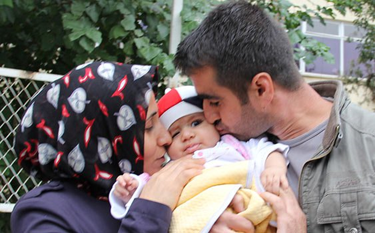 Diyarbakır\'da Sünnet Vaadiyle Kaçırılan Bebek Operasyonla Kurtarıldı