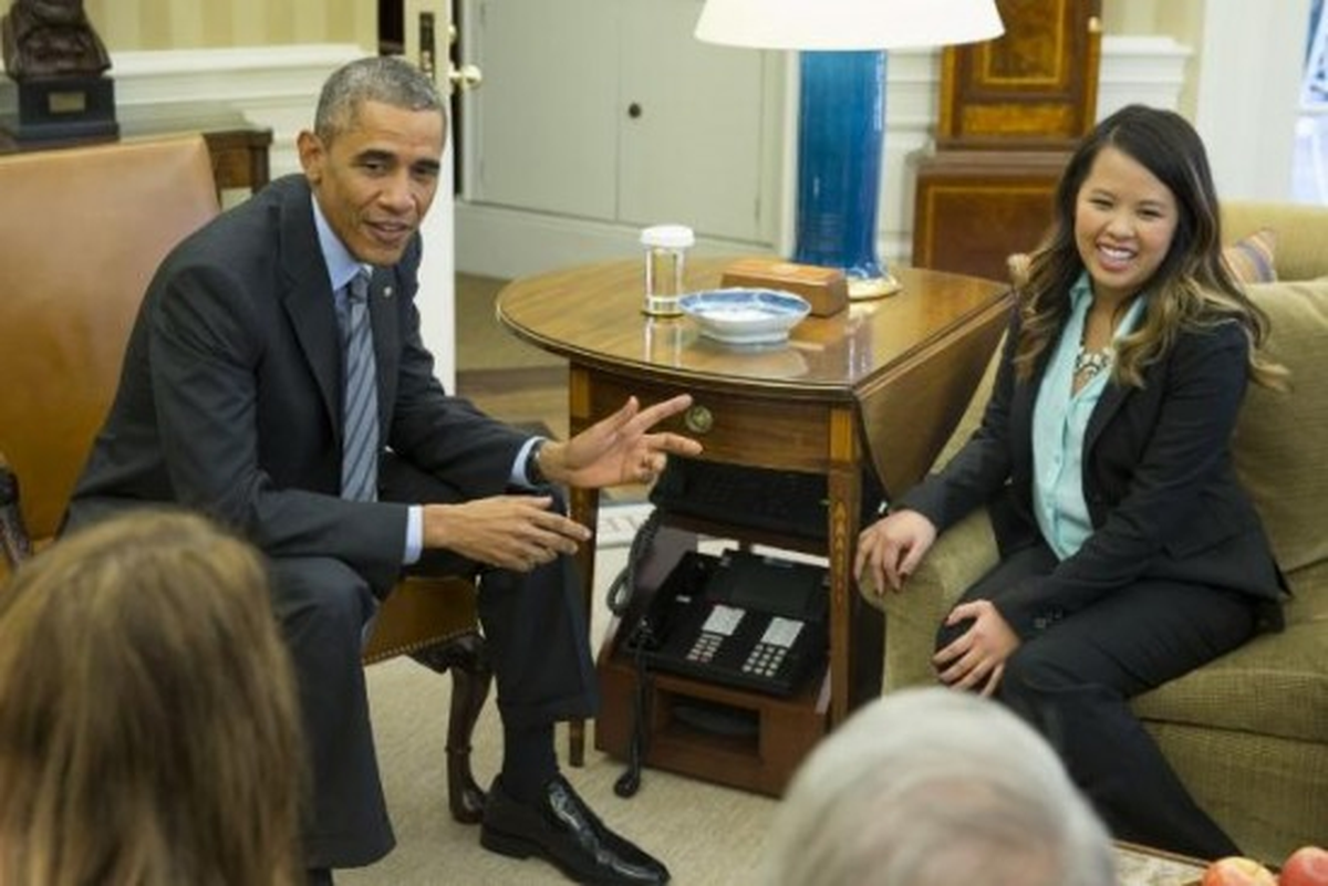 Obama, Ebola\'yı Yenmeyi Başaran Hemşireyi Kabul Etti