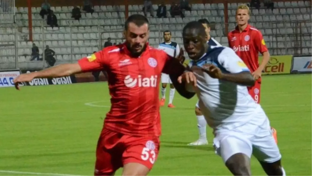 Adana Demirspor-Antalyaspor Maçı 1-1 Bitti