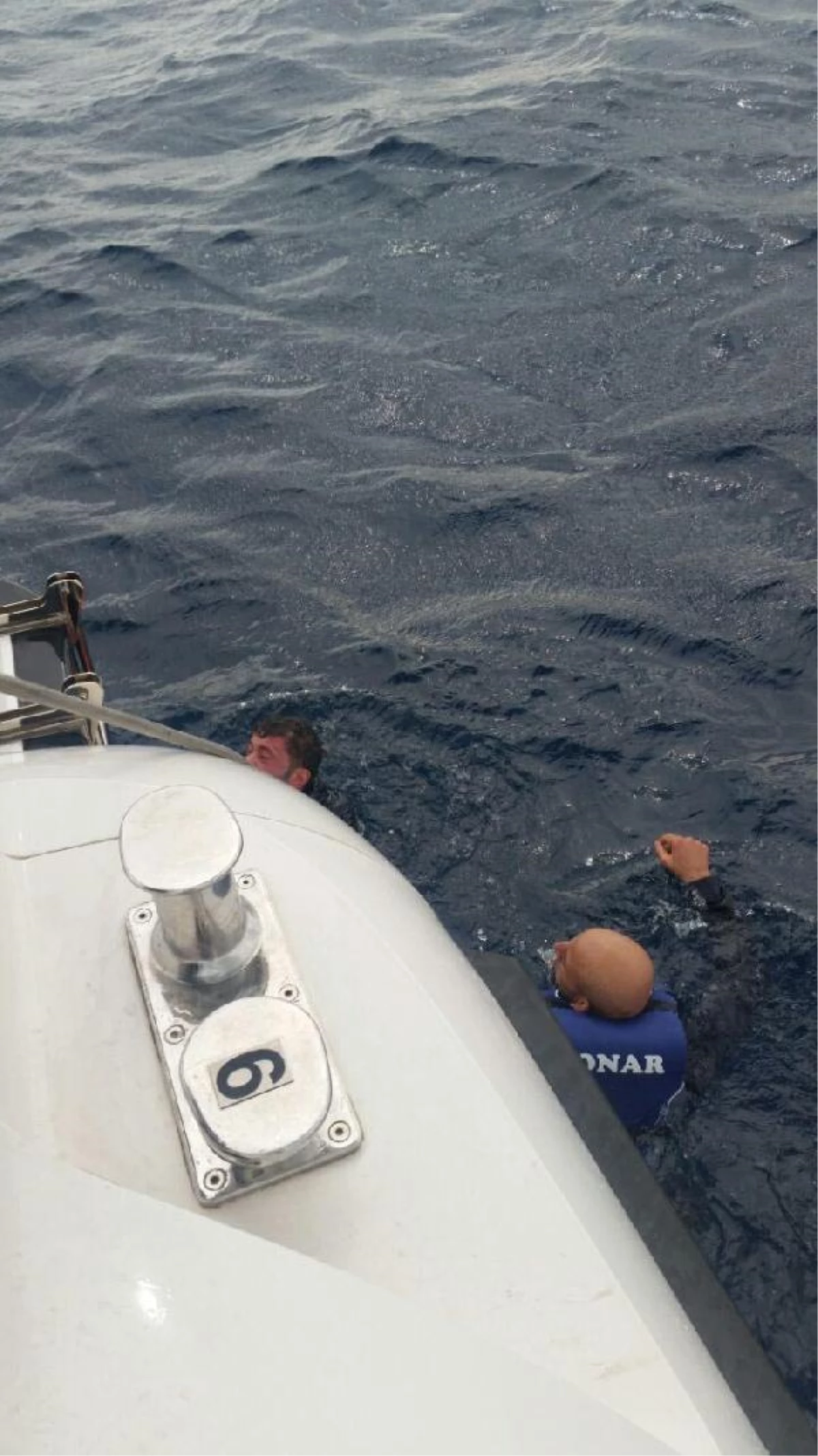 Denizde Can Pazarı: 20 Kaçak Kurtarıldı, 3 Kayıp