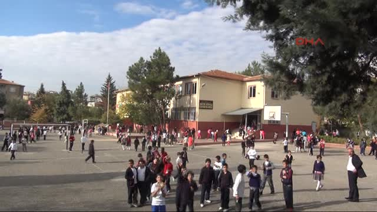 Gaziantep\'te Temizlik Görevlisi Okulda Ölü Bulundu