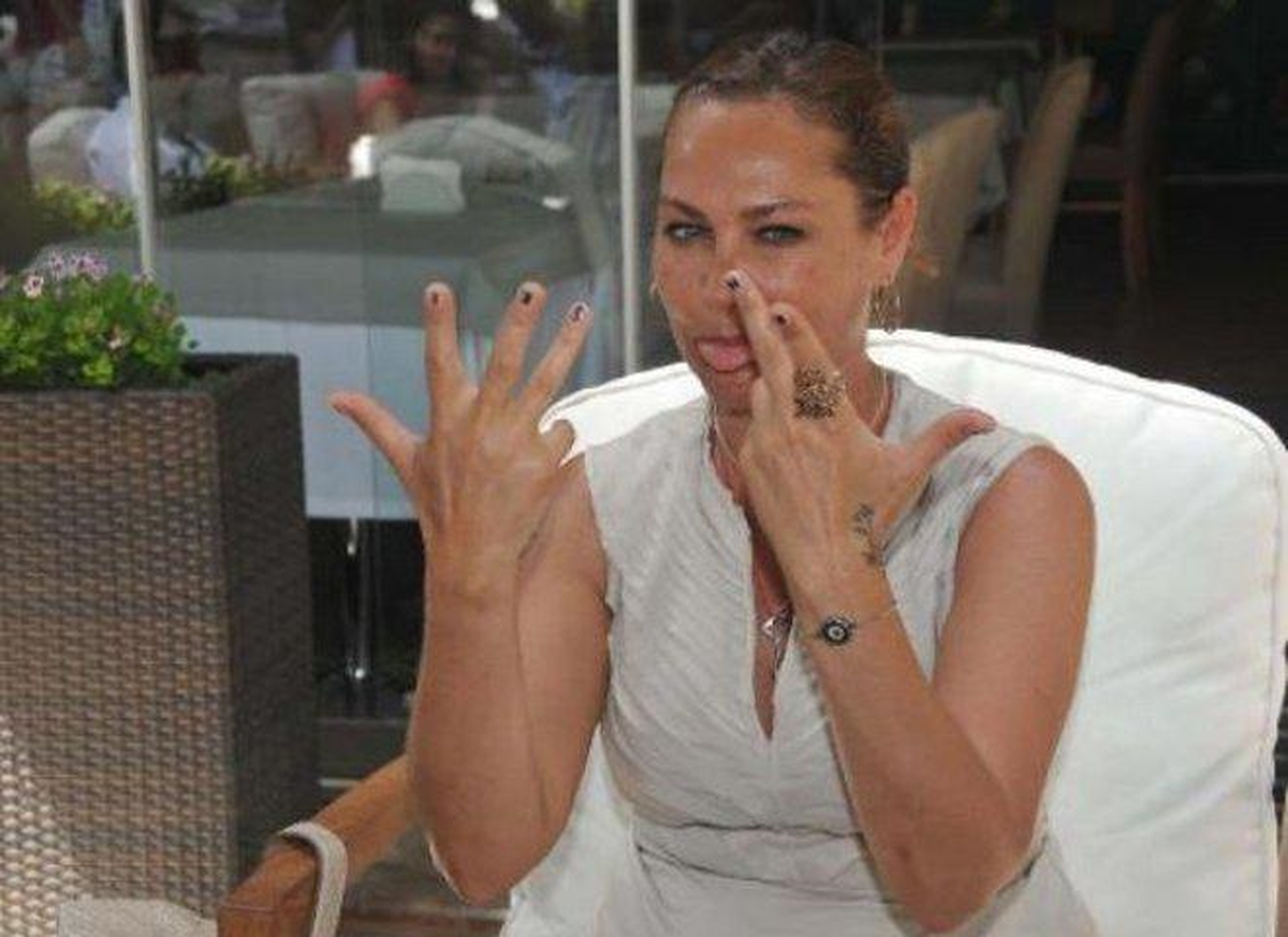 Hülya Avşar'ın Büyük Pişmanlığı