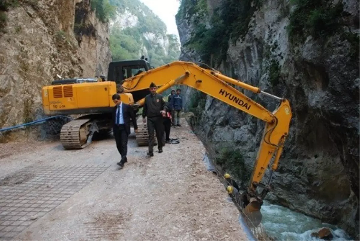 İncebacaklar Köy Yolu Ulaşıma Açıldı