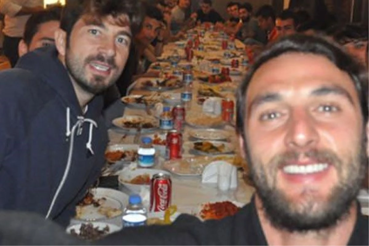 Kayserispor\'da Futbolculara Moral Yemeği