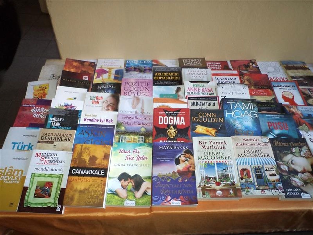 Kırıkhan\'da "Kitap ve Fotoğraf Sergisi"