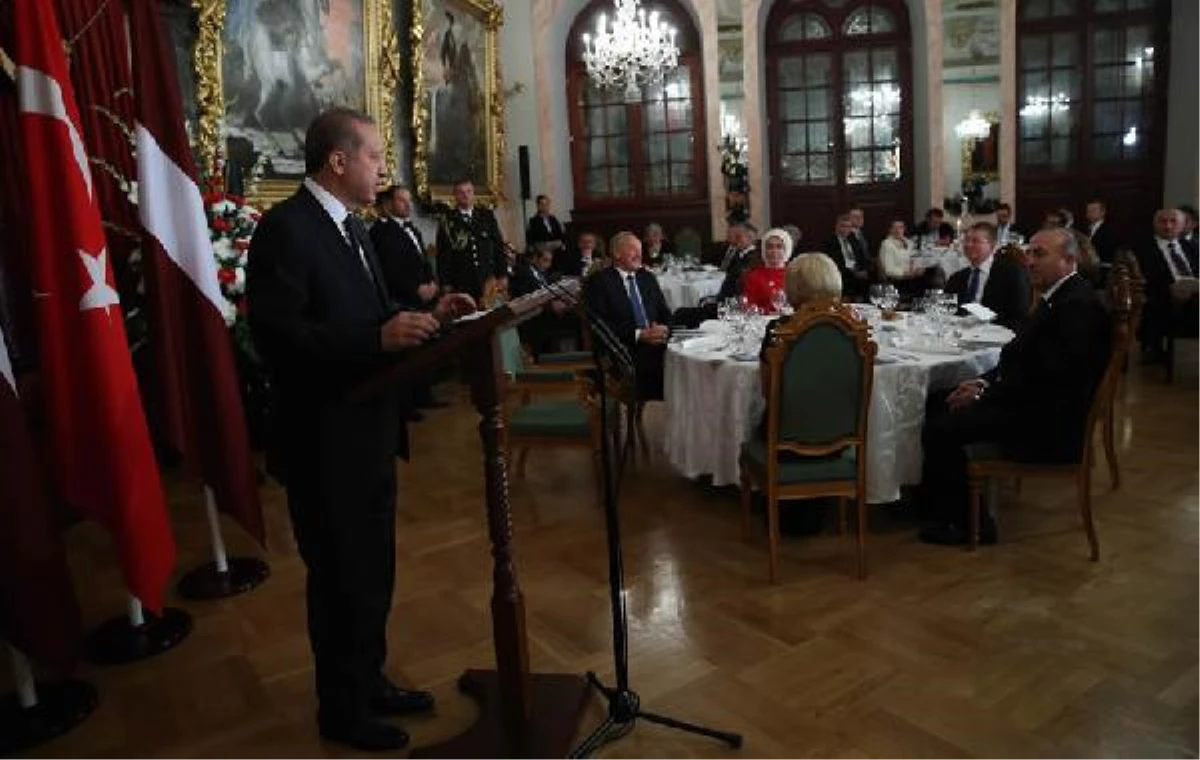 Letonya Cumhurbaşkanı Berzins\'ten, Erdoğan Onuruna Akşam Yemeği