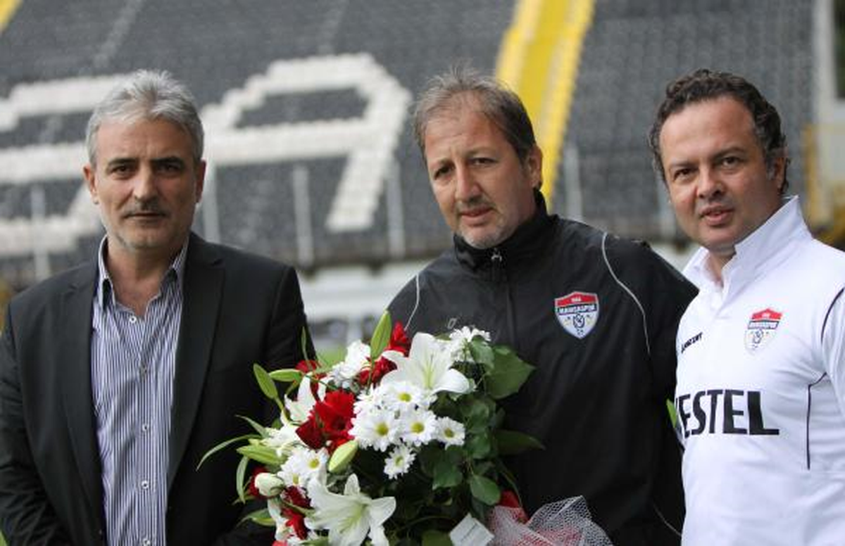 Manisaspor\'da Taşkın\'a Moral Ziyareti