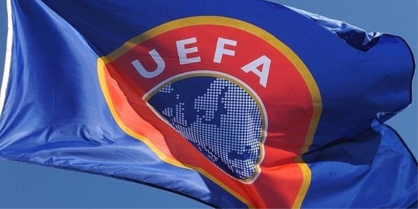 UEFA\'nın Kararı, Arnavutluk\'ta Protesto Edildi