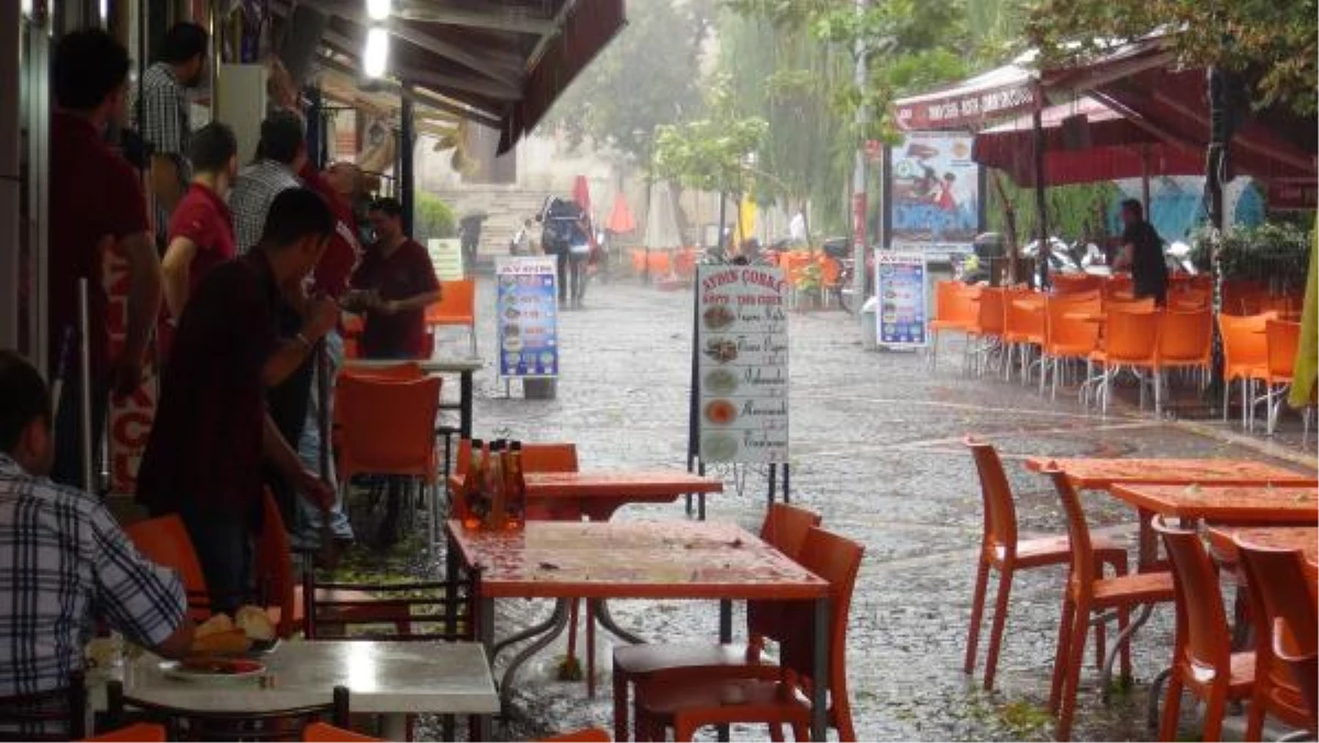 Edirne\'de Yağmur Yaşamı Olumsuz Etkiledi