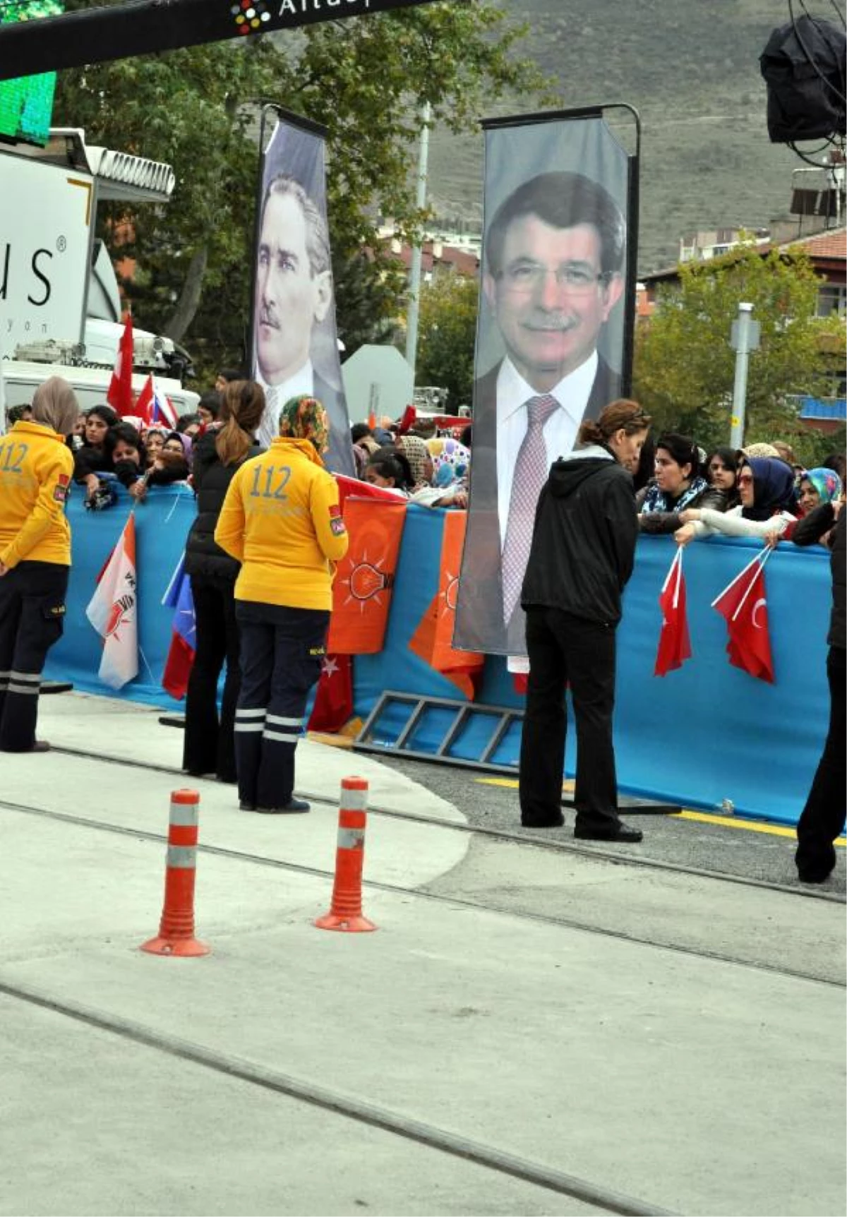 Başbakan Ahmet Davutoğlu\'ndan Erciyes Üniversitesi\'nde Toplu Açılış (4)