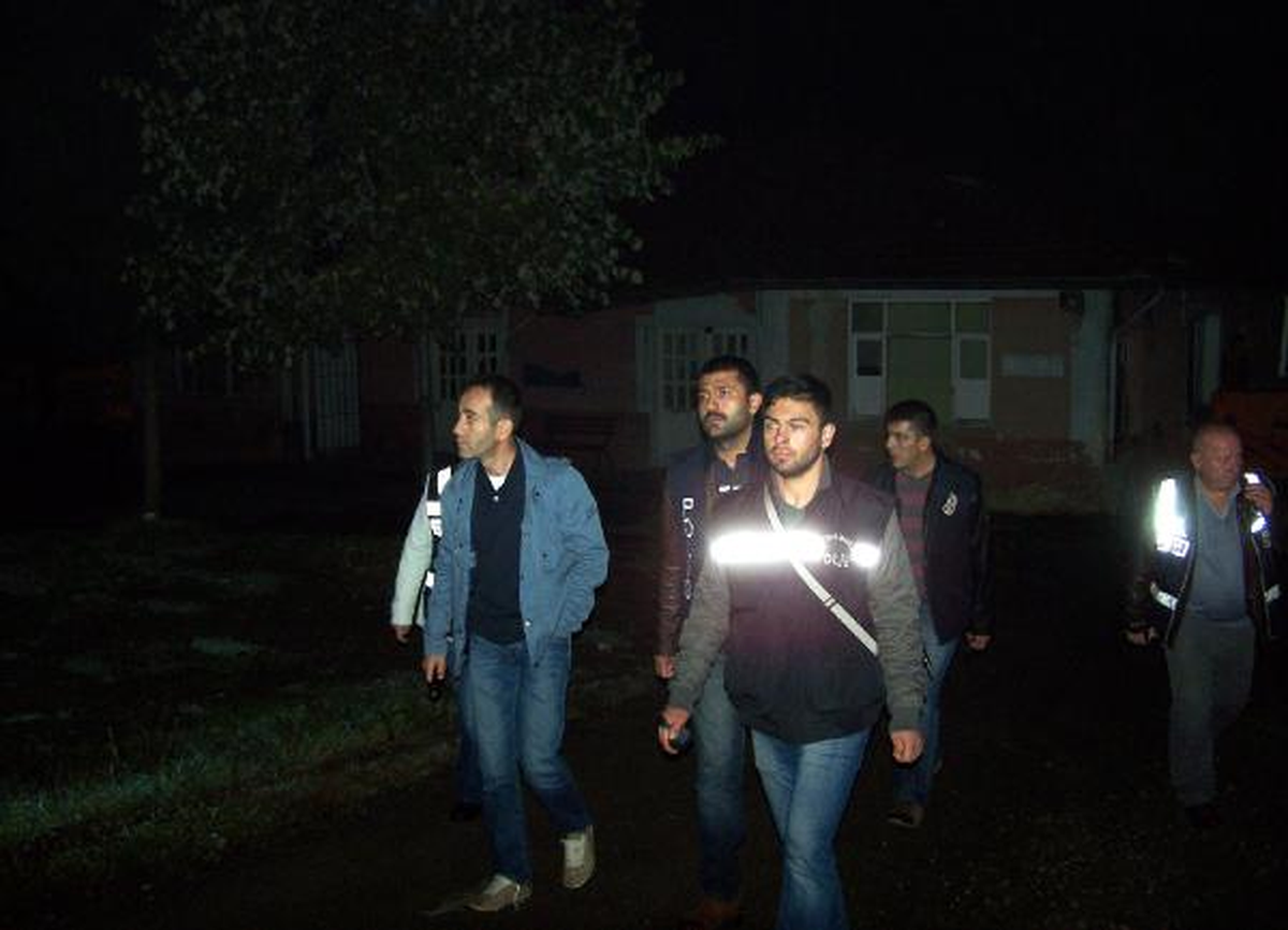 Çaycuma\'da Uyuşturucu Operasyonu: 4 Gözaltı