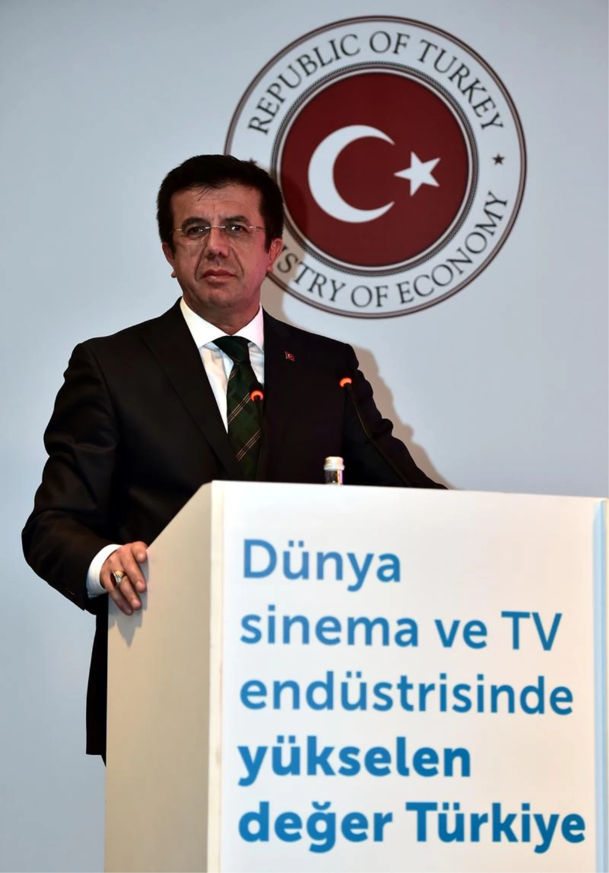 Dünya Sinema ve Tv Endüstrisinde Yükselen Değer Türkiye" Paneli