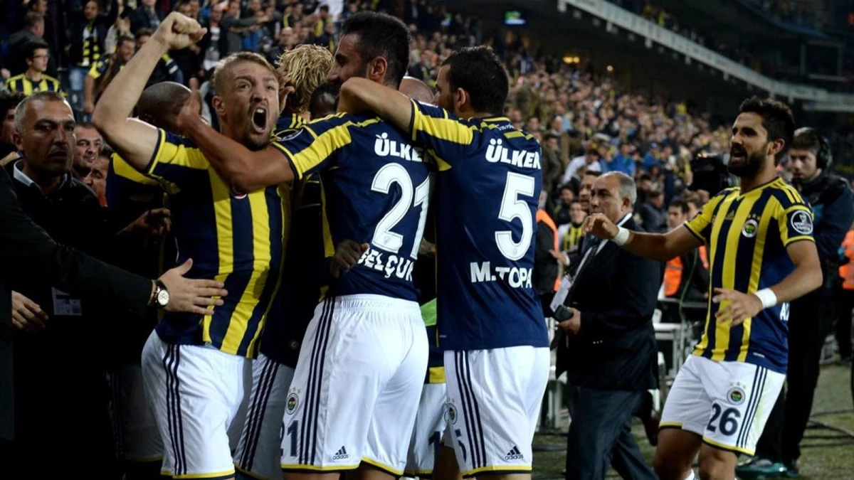Fenerbahçe\'nin İlk 11\'i Belli Oldu | İsmail Kartal\'dan Sürpriz!
