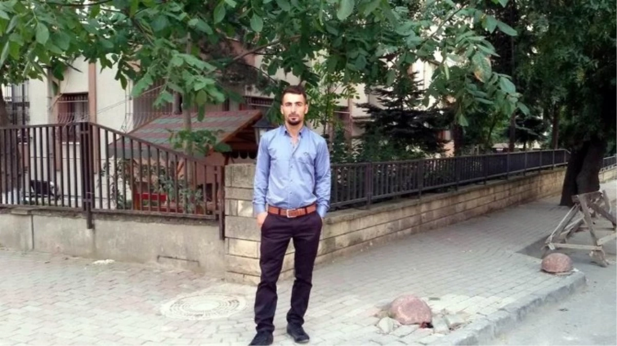 Rezidanstan Düşen İşçi Sezer Karakaş, Samsun\'da Toprağa Verildi