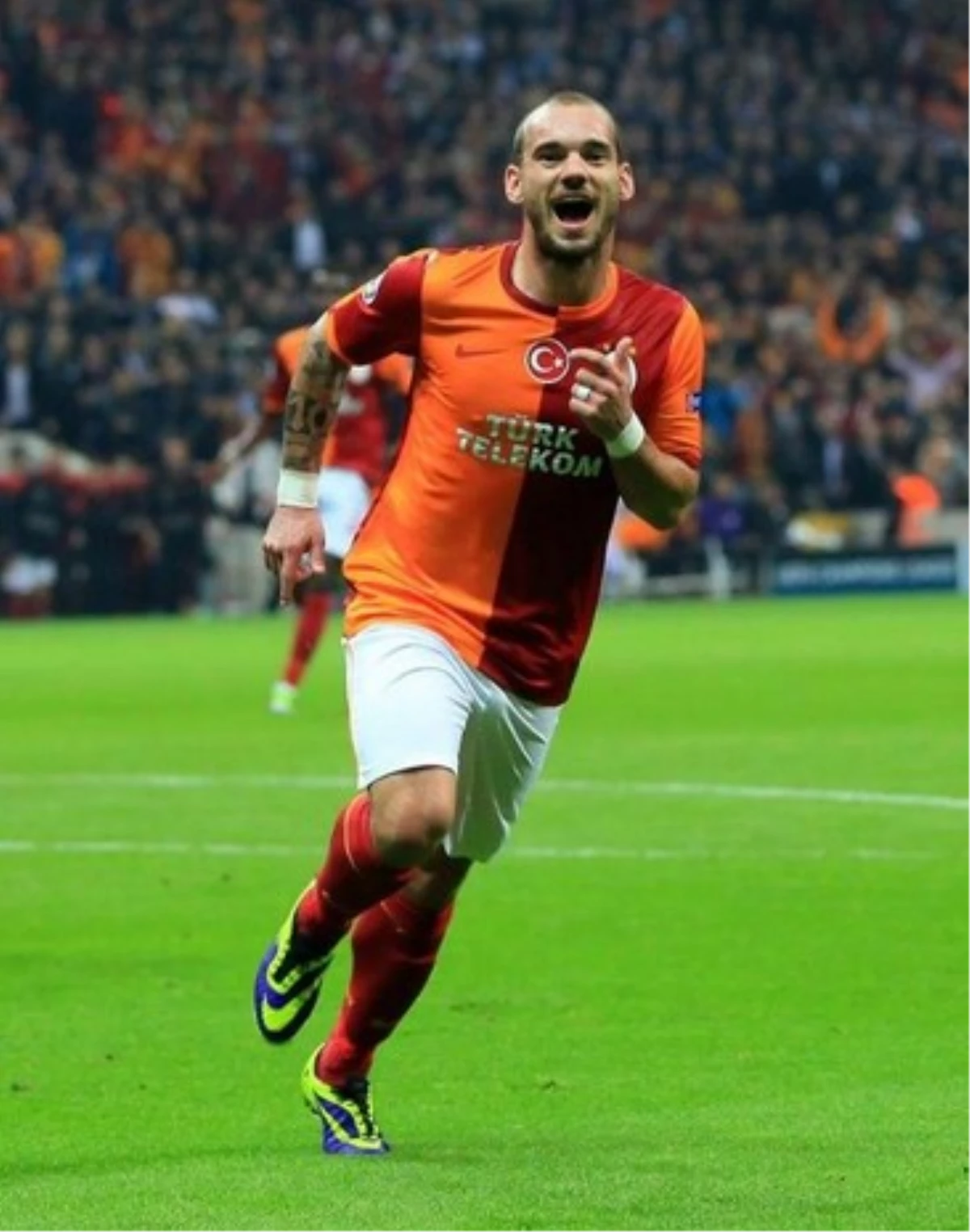 Sneijder, Türkiye\'den Kaçacak
