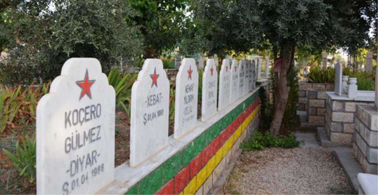 Tunceli\'de \'PKK Mezarlığı\' Gerginliği! Kente Giriş-Çıkış Yasaklandı