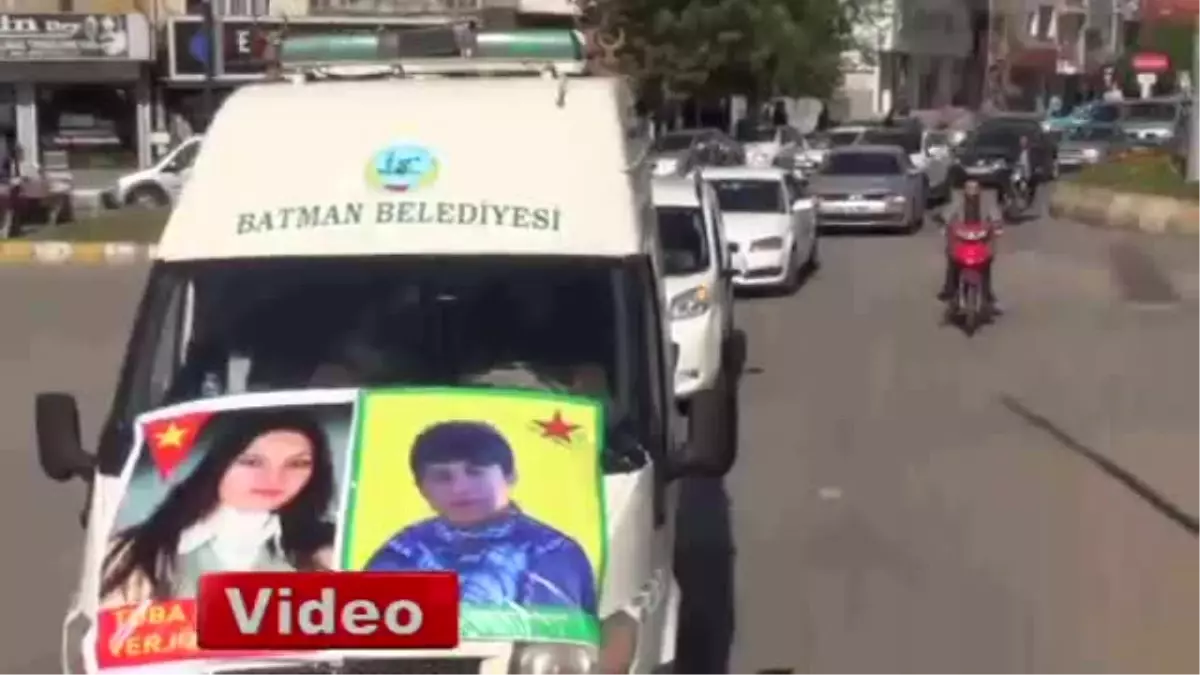 Ypg\'li Kadının Tabutunu Kadınlar Taşıdı