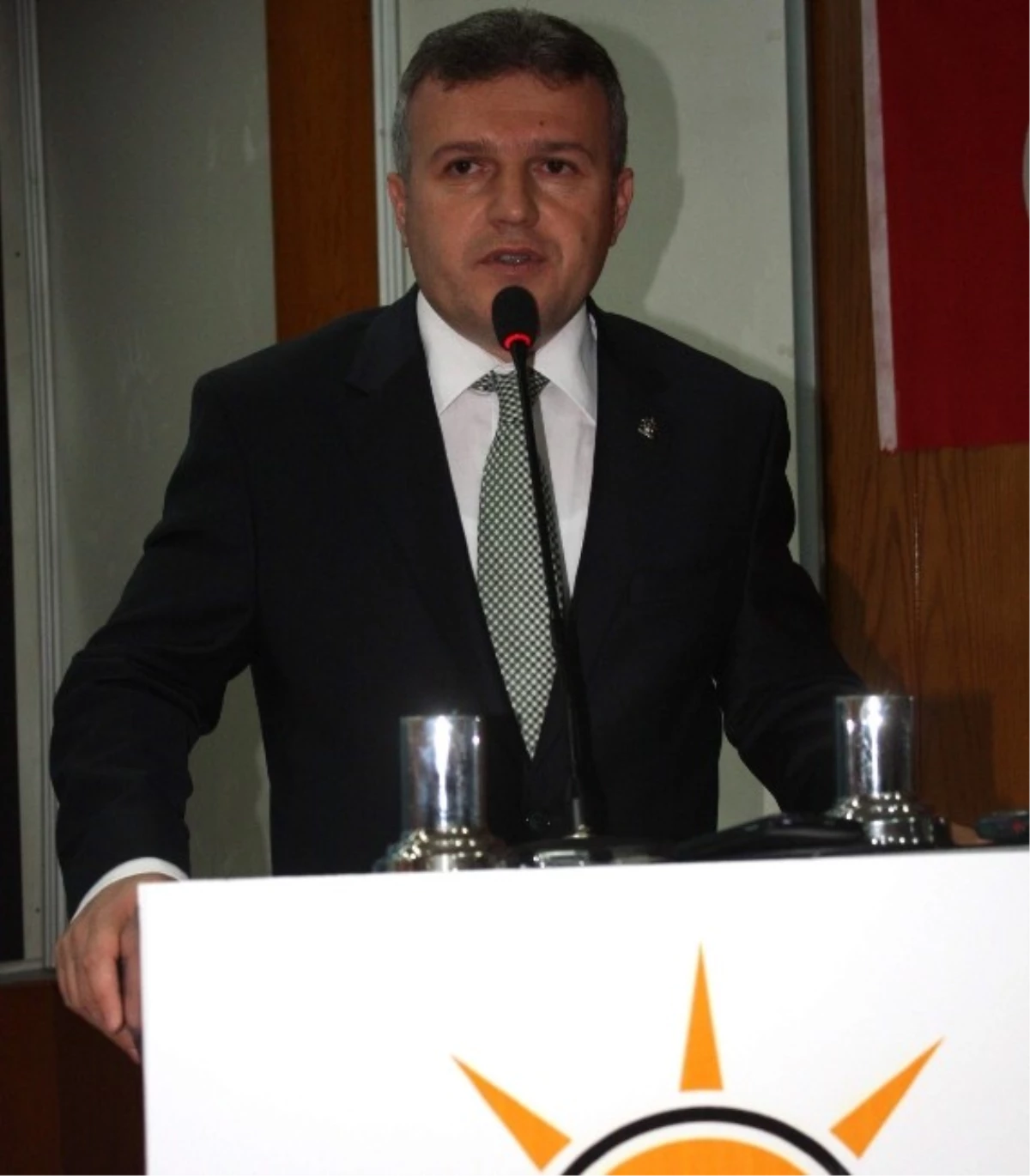 AK Parti Kastamonu İl Başkanı Av. Metin Çelik,