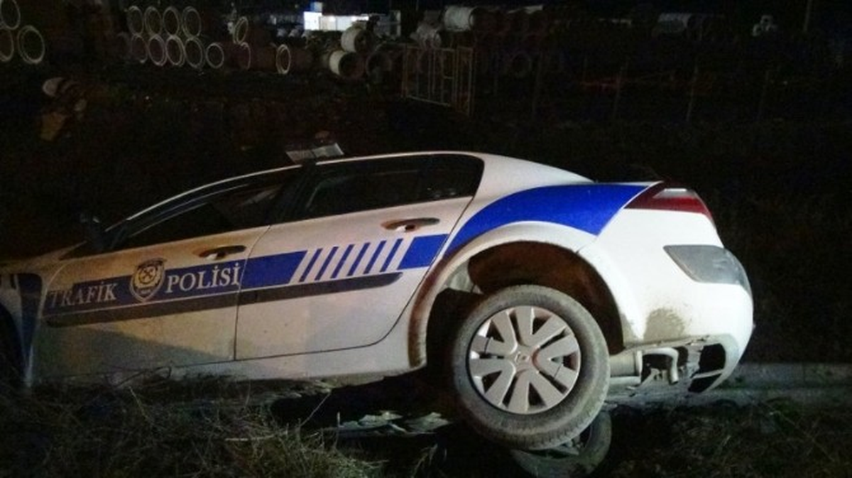 Alkollü Sürücü Polisin Kaza Yapmasına Sebep Oldu