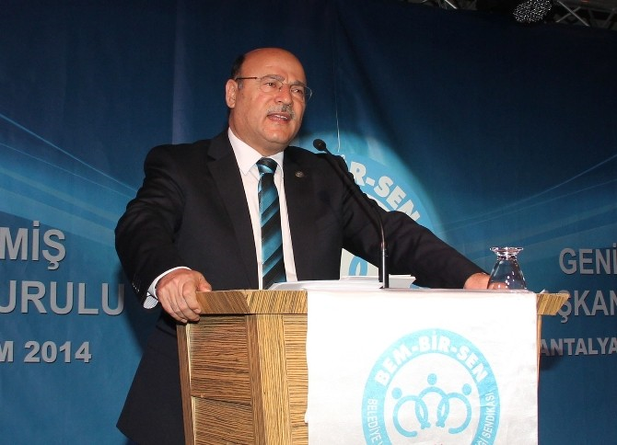 Bem-Bir-Sen Genişletilmiş Başkanlar Kurulu Toplantısı Kemer\'de Başladı