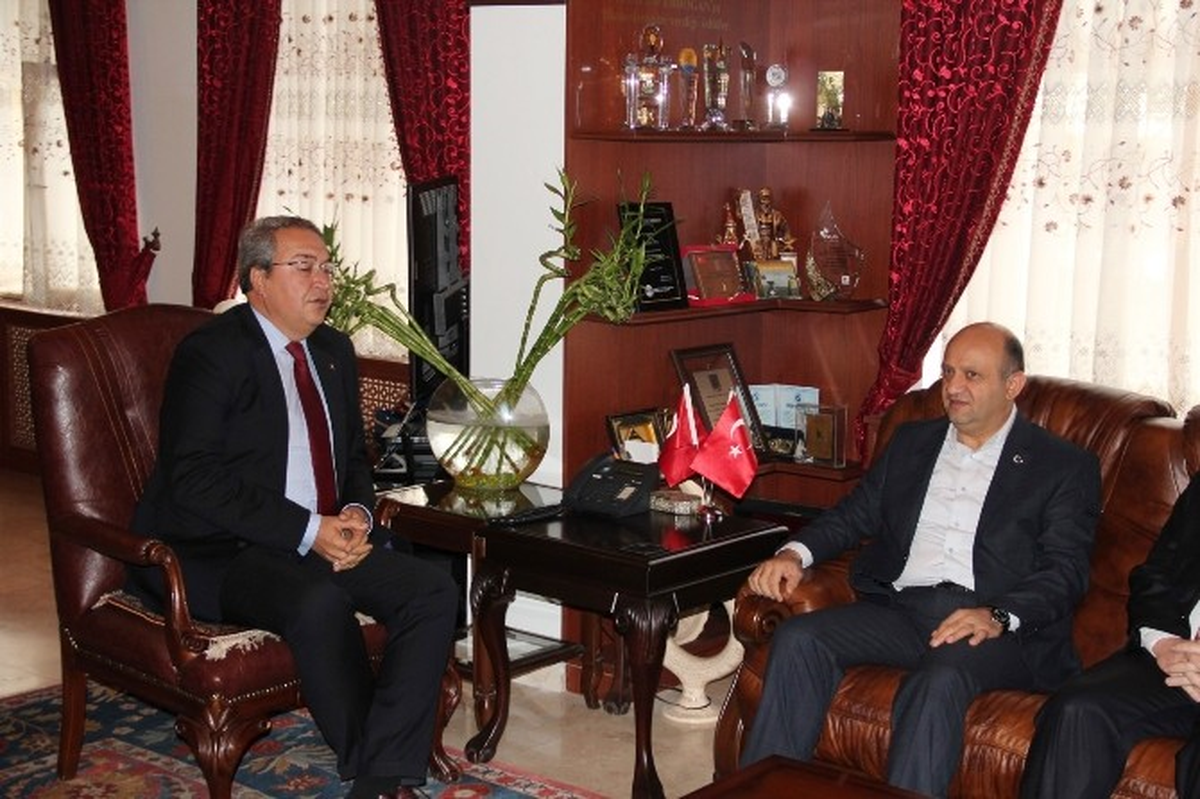 Bilim, Sanayi ve Teknoloji Bakanı Işık, Nevşehir Belediyesi\'nde