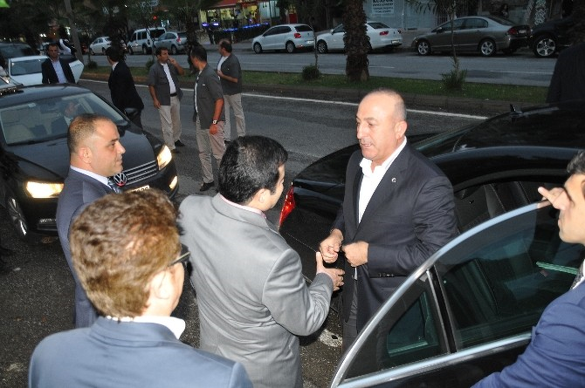 Dışişleri Bakanı Çavuşoğlu Alanya\'da