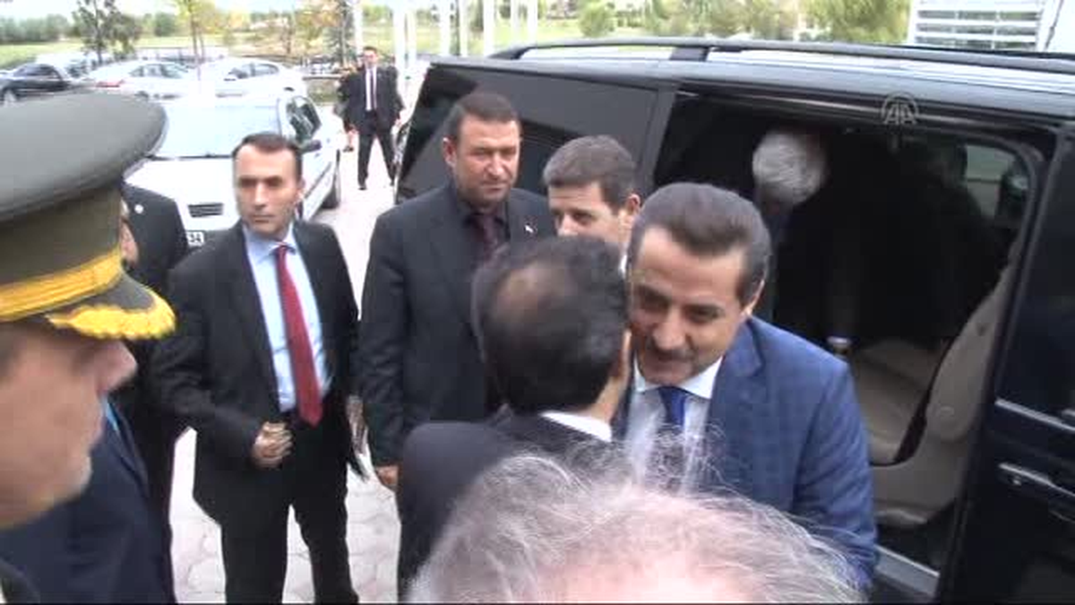 Faruk Çelik: "Ey Kürt, Ey Türk Kardeşim. İnadına Bu Vandallara Karşı Kardeş Olun"