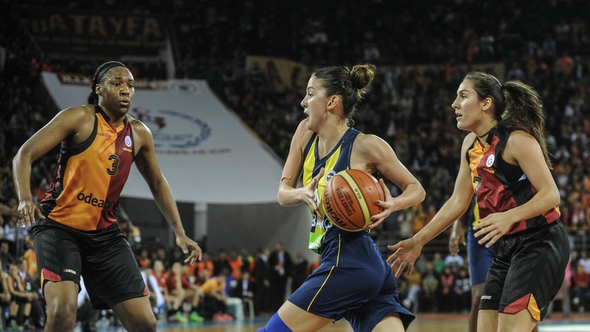 Kadınlar Cumhurbaşkanlığı Kupası: Galatasaray Odeabank 48-56 Fenerbahçe