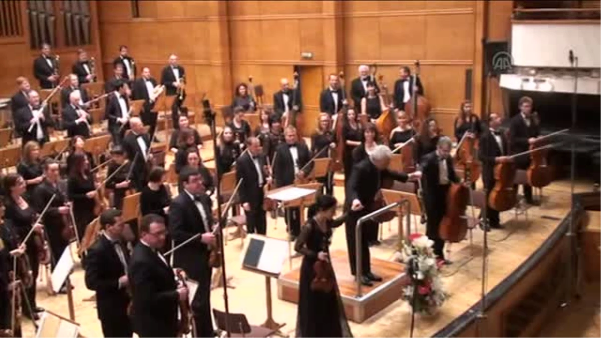 Orkestra Şefi Gürer Aykal Bulgaristan\'da