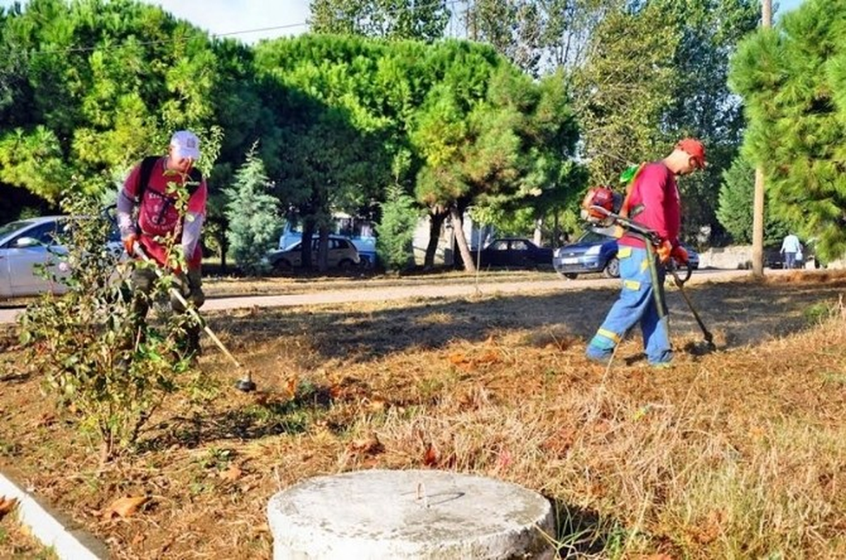 Tekirdağ Devlet Hastanesi Bahçesi Temizlendi