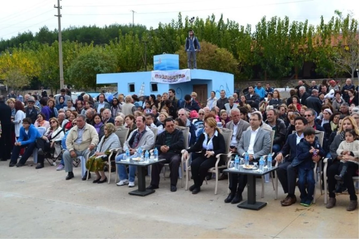 Urla Özbek Köyünde Deniz Festivali