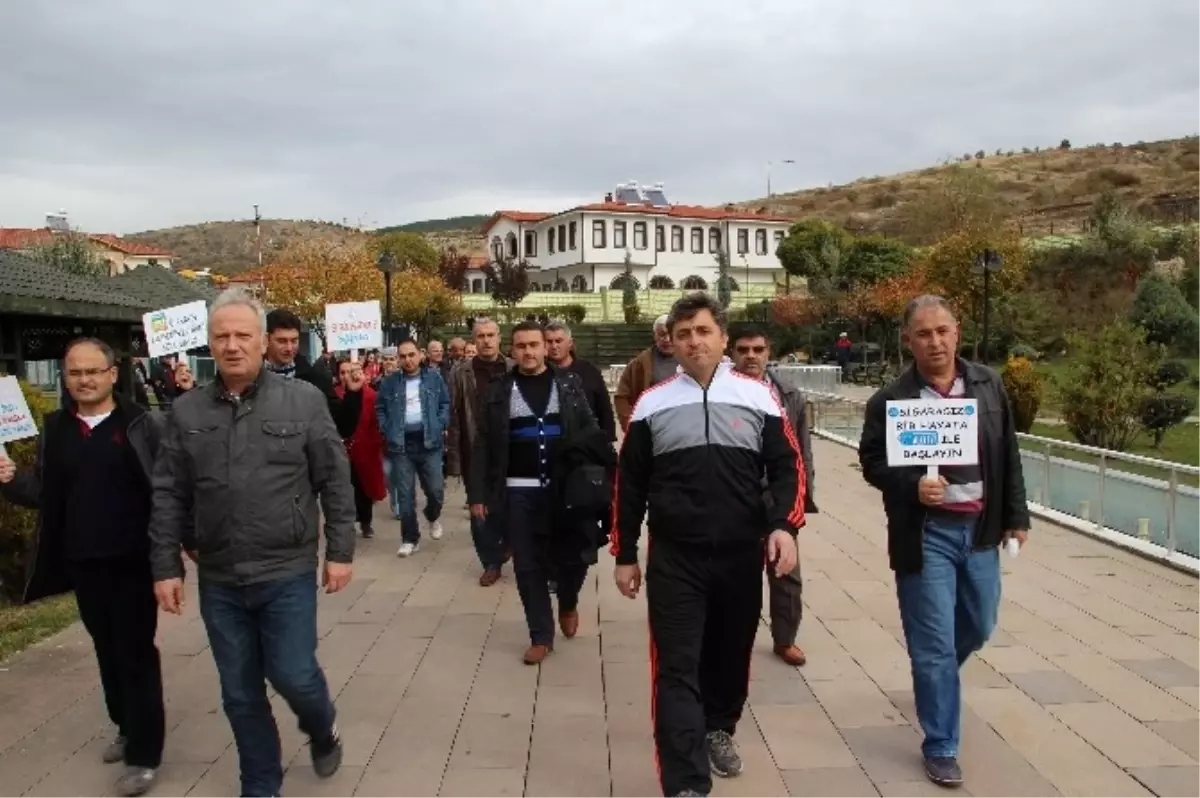 Yozgat Halk Sağlığı Müdürlüğü Sağlıklı Yaşam İçin Yürüyüş Düzenledi