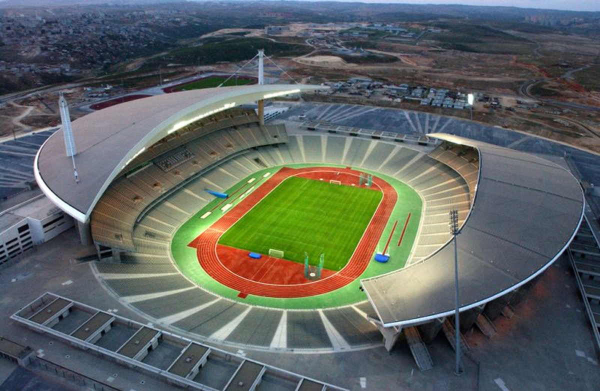 Atatürk Olimpiyat Stadı Derbiye Hazır