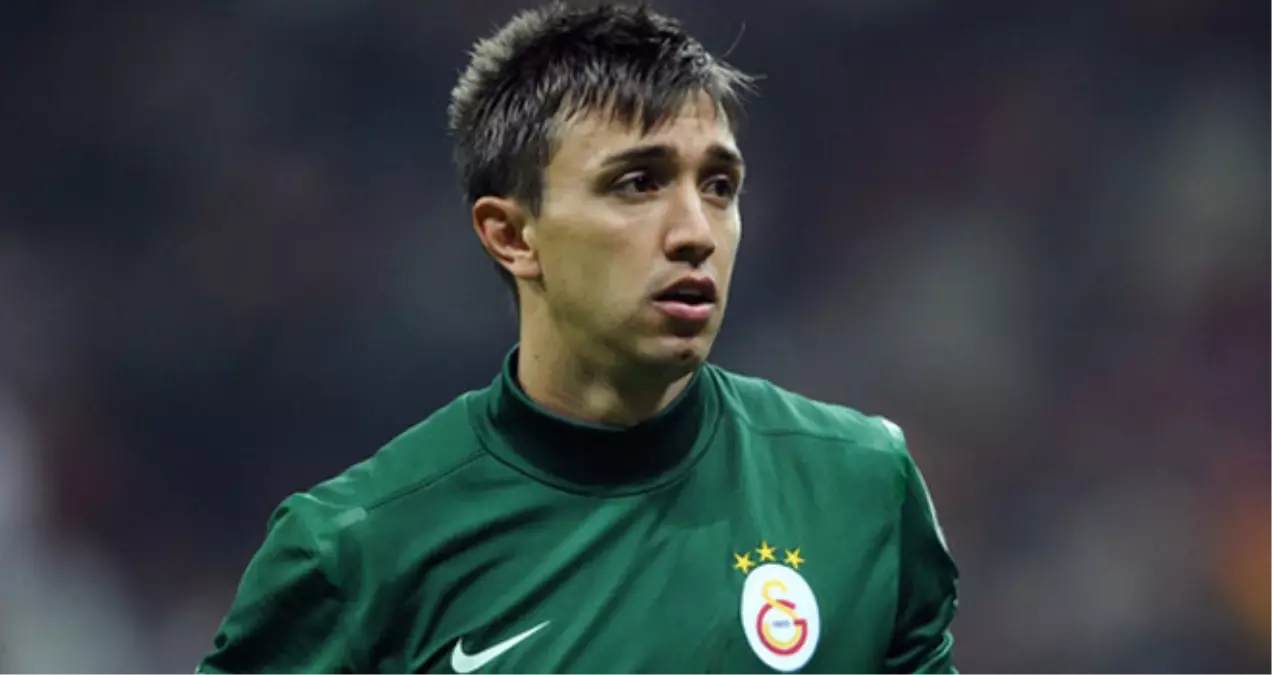 \'Muslera ve Sneijder Gider"