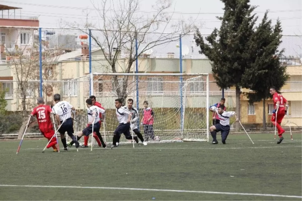 Şahinbey Belediye Gençlik\'ten 5 Gollü Galibiyet