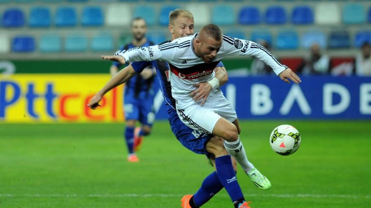 Beşiktaş\'a Fenerbahçe Derbisi Öncesi Şok!