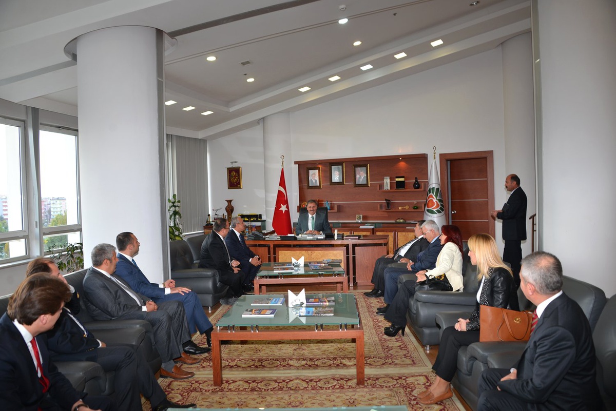 "Büyükşehir Belediyesi Yüzümüzü Ağartıyor"