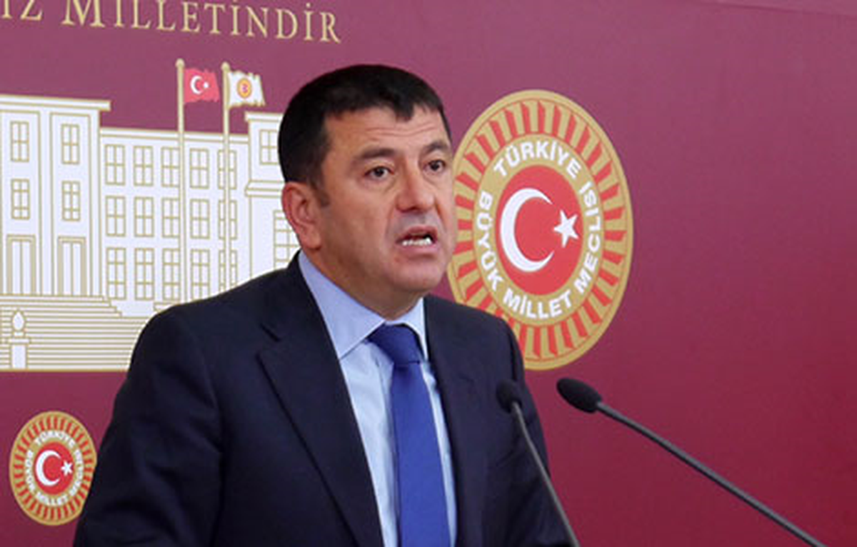 CHP\'den "Kalemi Kırılan Gazeteciler" Raporu
