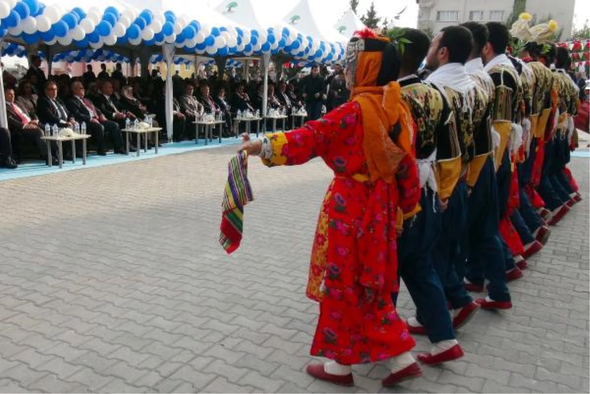 Erdemoğlu Holding\'in Gaziantep\'te Yaptırdığı Okul Törenle Açıldı