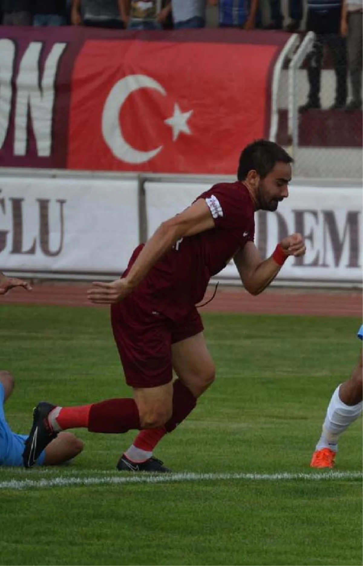 İnegölspor\'da Golcü Raif\'ten Kötü Haber