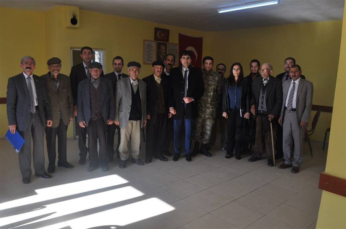 Arpaçay Kaymakamı Erdem\'in Köy Ziyaretleri